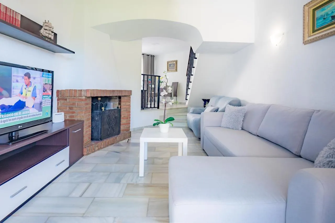 Villa Las Margaritas Sitio de Calahonda 0*,  İspanya